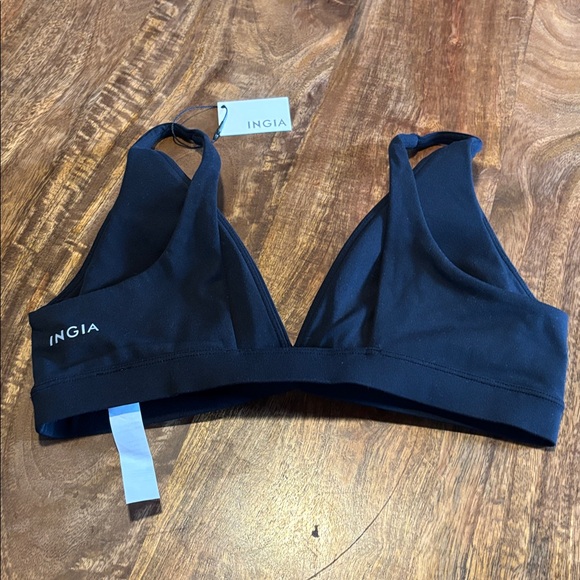 INGIA Deep V Neck Sports Bra medium - Picture 6 of 7